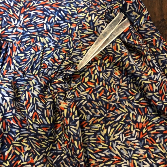 BCBGenerations Confetti Print Mini Skirt Sz 12 EUC - Picture 8 of 9